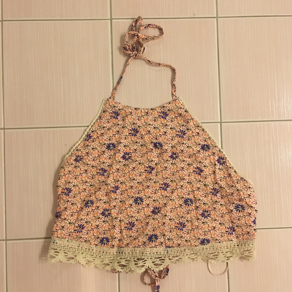 Tie Halter Crop Top